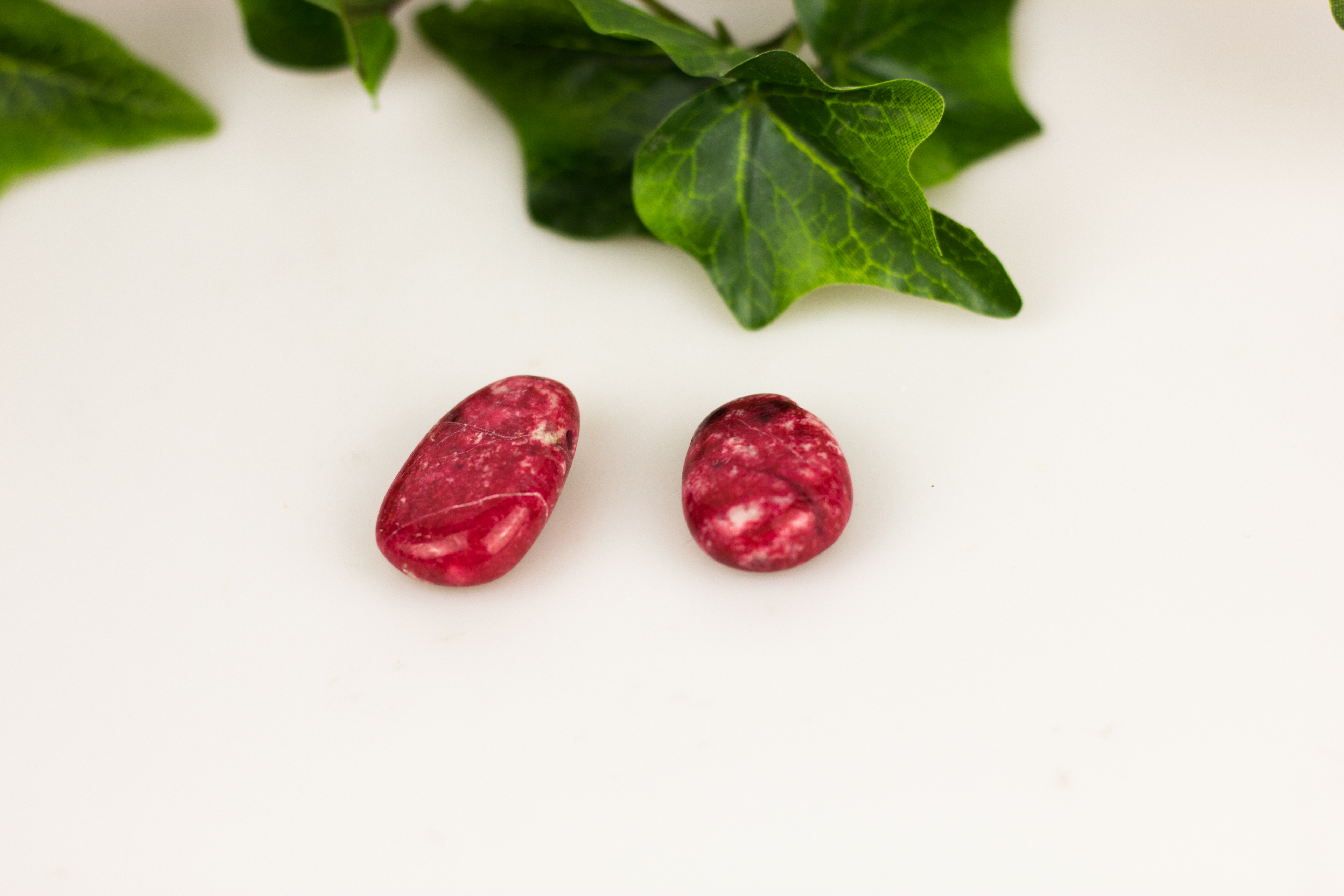 Thulit Tropfenanhänger